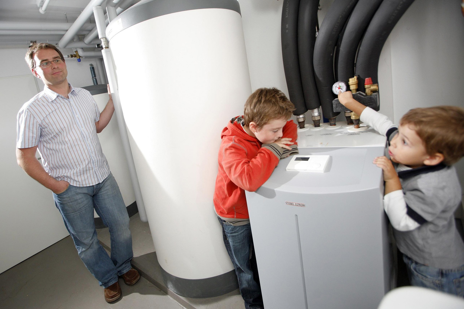 Heat Pump & Rooftop Solar Project Coordination